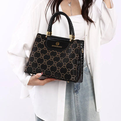 Classic Luxury Handbag With Shoulder Strap